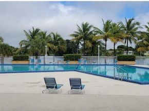 14525 N Kendall Dr 307J, Miami FL 33186