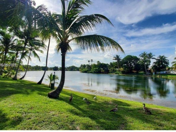 14525 N Kendall Dr 307J, Miami FL 33186