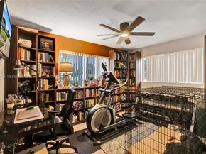 1450 NE 180th St, North Miami Beach FL 33162