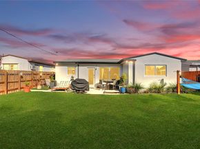 1450 NE 180th St, North Miami Beach FL 33162