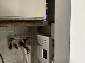 11307 SW 200th St B202, Miami FL 33157