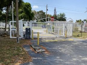 11307 SW 200th St B202, Miami FL 33157