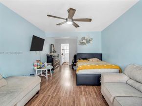 635 8th St 205, Miami Beach FL 33139