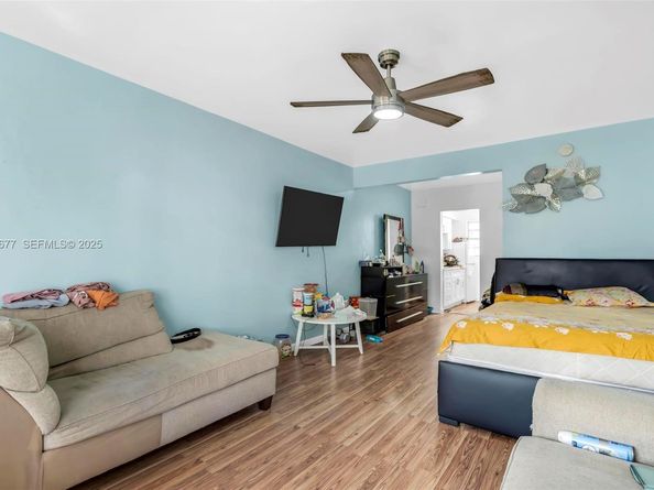 635 8th St 205, Miami Beach FL 33139