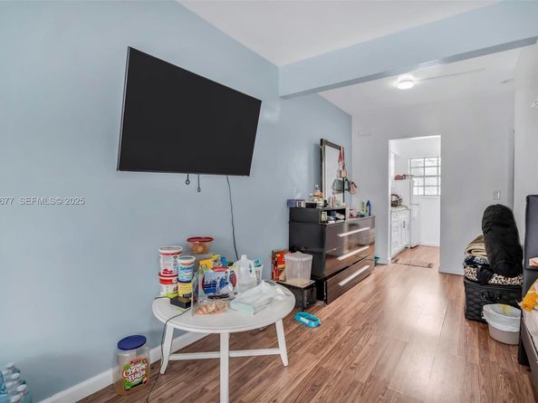 635 8th St 205, Miami Beach FL 33139