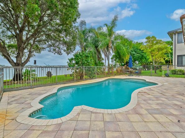 17794 SW 47th St, Miramar FL 33029
