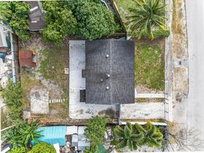 9125 NW 33rd Ct Rd, Miami FL 33147