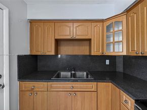 9125 NW 33rd Ct Rd, Miami FL 33147