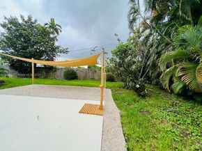 14825 Garden Dr, Miami FL 33168