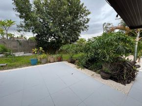 14825 Garden Dr, Miami FL 33168