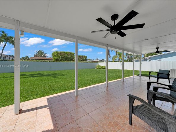 13232 SW 52nd Ter, Miami FL 33175