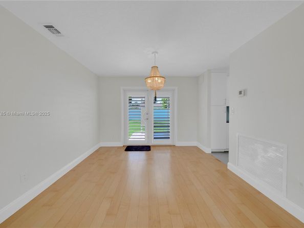 13232 SW 52nd Ter, Miami FL 33175