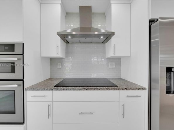 13232 SW 52nd Ter, Miami FL 33175