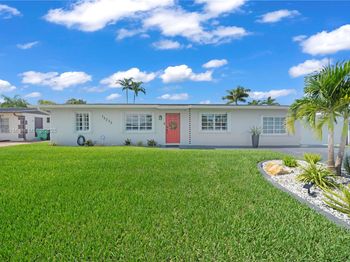 13232 SW 52nd Ter