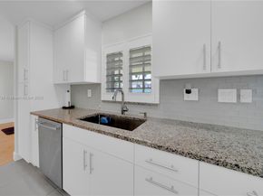 13232 SW 52nd Ter, Miami FL 33175