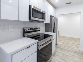 6440 SW 20th St, Miramar FL 33023