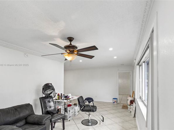 2601 NW 22nd St, Fort Lauderdale FL 33311