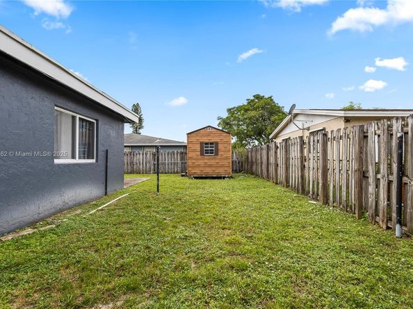 2601 NW 22nd St, Fort Lauderdale FL 33311