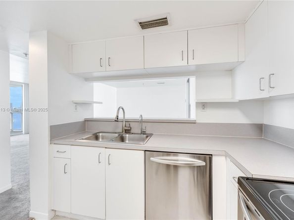 650 West Ave 2305, Miami Beach FL 33139