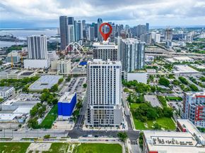 1600 NE 1st Ave 1402, Miami FL 33132