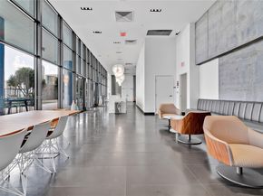 1600 NE 1st Ave 1402, Miami FL 33132