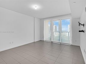 1600 NE 1st Ave 1402, Miami FL 33132
