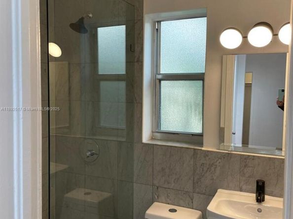 1610 Michigan Ave 6, Miami Beach FL 33139