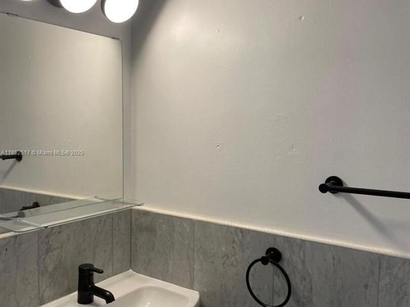 1610 Michigan Ave 6, Miami Beach FL 33139