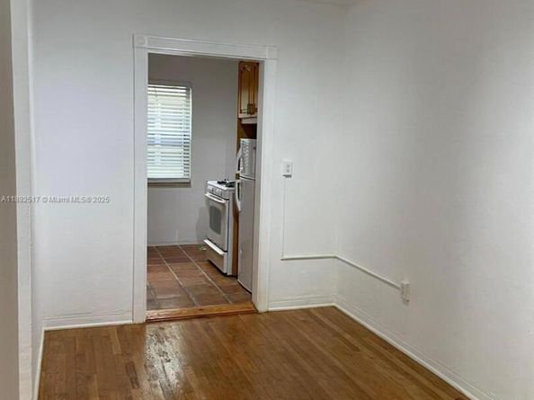 1610 Michigan Ave 6, Miami Beach FL 33139