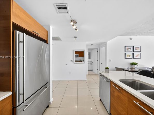 3250 NE 1st Ave 502, Miami FL 33137