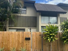 11141 SW 70th Ter, Miami FL 33173