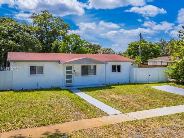 330 N 70th Ave, Hollywood FL 33024