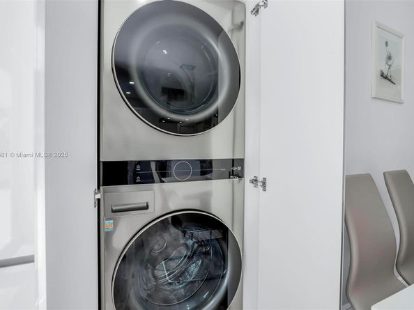 330 N 70th Ave, Hollywood FL 33024