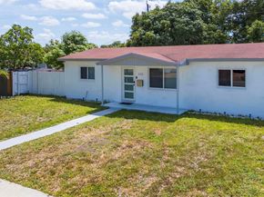 330 N 70th Ave, Hollywood FL 33024