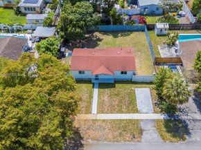 330 N 70th Ave, Hollywood FL 33024