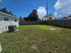 2615 NW 62nd Ave, Margate FL 33063