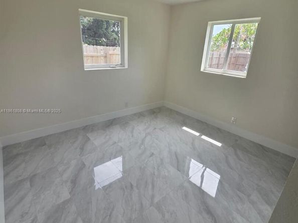 2615 NW 62nd Ave, Margate FL 33063