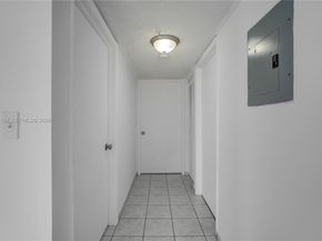 1688 West Ave 408, Miami Beach FL 33139