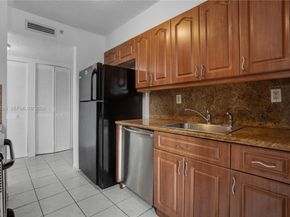 1688 West Ave 408, Miami Beach FL 33139