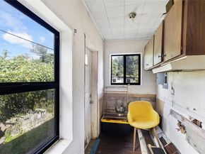 1045 NW 52nd St, Miami FL 33127