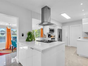 2227 NW 65th Ave, Margate FL 33063