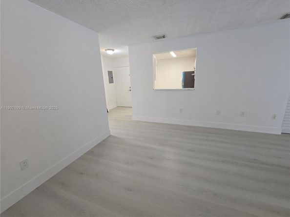 12545 NW 11th Way 206, Miami FL 33182