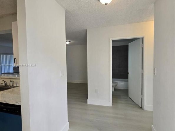 12545 NW 11th Way 206, Miami FL 33182