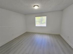 12545 NW 11th Way 206, Miami FL 33182