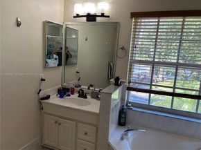 13833 NW 22nd St, Sunrise FL 33323