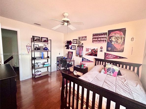 13833 NW 22nd St, Sunrise FL 33323