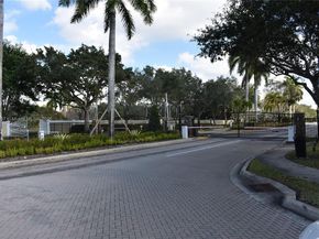 13833 NW 22nd St, Sunrise FL 33323