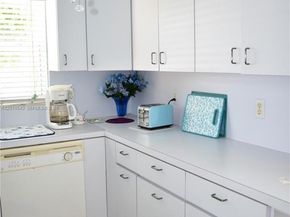 9321 Sunrise Lakes Blvd 201, Sunrise FL 33322