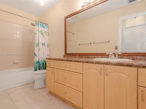 880 NW 110th Ave, Coral Springs FL 33071