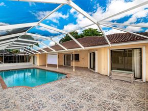 880 NW 110th Ave, Coral Springs FL 33071